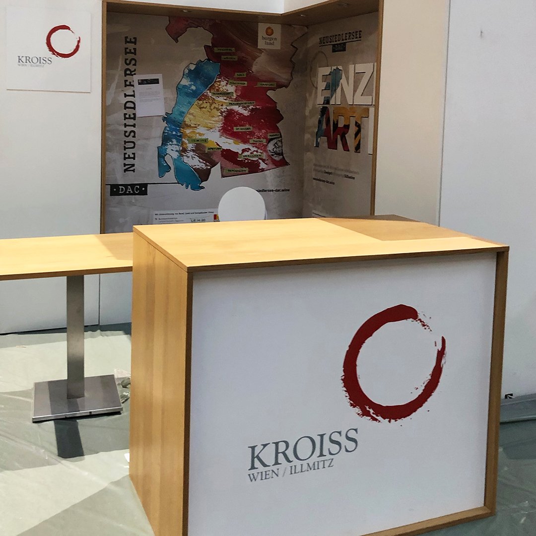 281822787_592481128967267_577898861859128286_n ART DEKO im Gestaltungseinsatz auf der ProWein 2022
