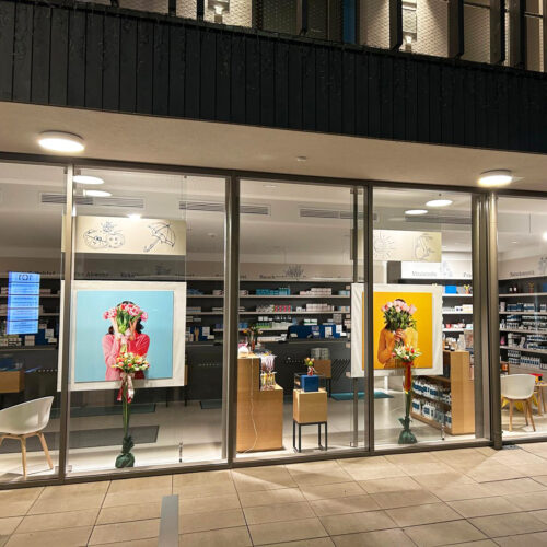 Apothekenschaufenster dekoriert von ART DEKO Wien