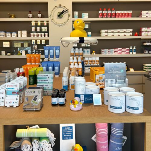 Visual Merchandising für Apotheken: ART DEKO Wien