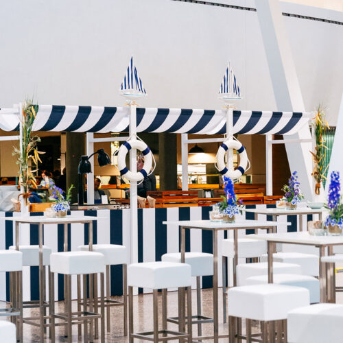 sommerliche Eventdekoration umgesetzt von ART DEKO Wien